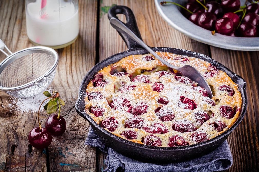 clafoutis-cherry-pie-on-wooden-background-2025-03-18-15-19-20-utc (1)_1